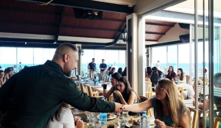Dünya Öğretmenler Günü'nde KTÖS öğretmenlerle dayanışma yemeklerinde buluştu: Sorunlar ele alındı