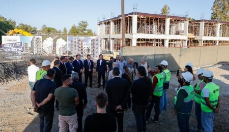 Üstel, Yeni Sosyal Konut Projesi’ni inceledi: Güzelyurt’u vermek değil, sahip çıkmak derdindeyiz
