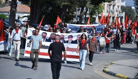 KTOEÖS’ten grev yasağına karşı eylem: Bize giydirmeye çalıştıkları gömleği kabul etmeyeceğiz!
