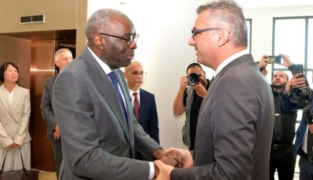 Erhürman-Diagna görüşmesi Rum basınında: Erhürman görüşmeler için geciktirme taktiği uyguluyor