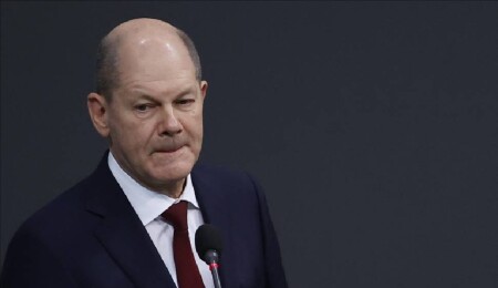 Almanya Başbakanı Scholz, İran Cumhurbaşkanı Pezeşkiyan ile telefonda görüştü
