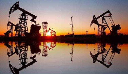 Brent petrolün varili 83,58 dolar
