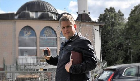 İsveç'te aşırı sağcı Paludan'a Türkiye'nin Stockholm Büyükelçiliği önünde Kur'an-ı Kerim yakma izni
