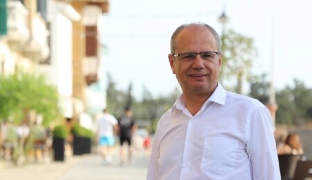 Özuslu: Toplumu geliştirecek ve ileriye taşıyacak adımları birlikte atacağız