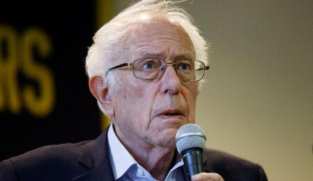 ABD'li Senatör Sanders: İsrail'in Gazze'ye saldırılarını yeniden başlatması kabul edilemez