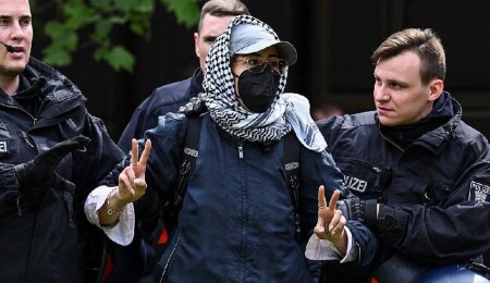 Alman hükümeti, akademisyenlere yönelik incelemeyle ilgili soruları yanıtlamaktan kaçındı