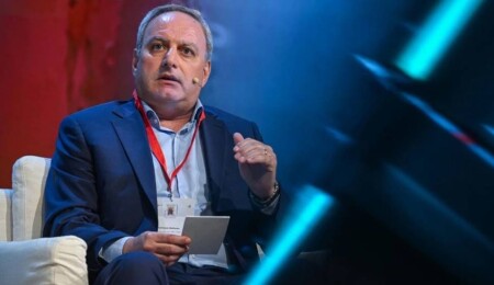 Stefanos Stefanu: İsrail Kıbrıs'ı işgal ediyor