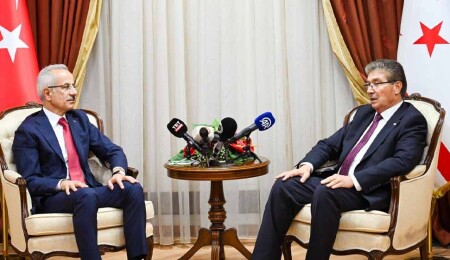 Başbakan Üstel: Ülkemizde kurulan istikrarsız hükümetlerden dolayı çoğu projelerimiz yarım kalmıştır