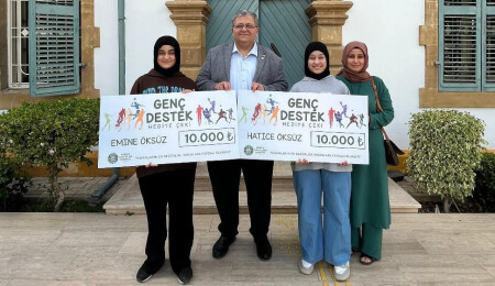 Genç sporculara Evkaf Genç Destek Ödülü verildi