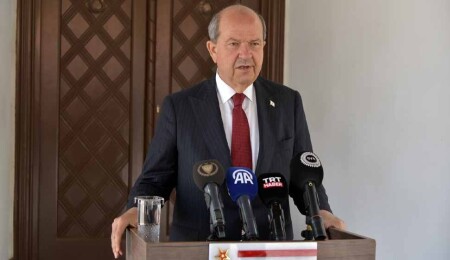 Cumhurbaşkanı Tatar: Holgiun ambargoların kaldırılması konusunda bir açılım olamayacağını bize iletti