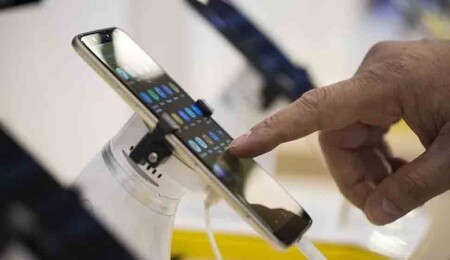 Küresel akıllı telefon satışları ikinci çeyrekte Samsung ve Apple öncülüğünde yüzde 6,5 arttı