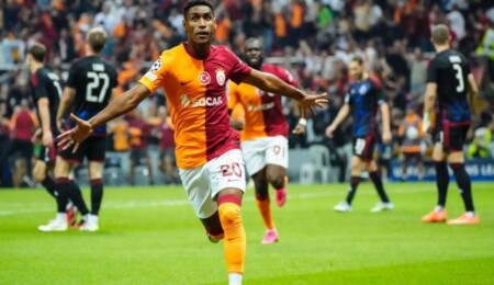 Galatasaraylı Tete'nin golü, Şampiyonlar Ligi'nde sezonunun en iyisi seçildi