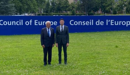 Mahmut Özçınar ile Hüseyin Amcaoğlu, Strasbourg’da Avrupa Konseyi toplantısına katıldı