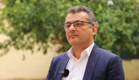Tufan Erhürman: Her derdin çaresi "istikrar"