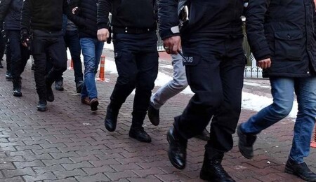 Türkiye’nin 81 ilinde aranan 4 bin 466 firari yakalandı