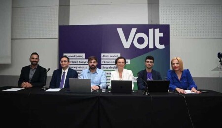 “Volt Cyprus” isimli yeni siyasi partinin kuruluş kongresi gerçekleştirildi