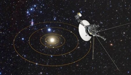 NASA'nın uzay aracı, 1981'den beri kullanmadığı aygıtla Dünya'ya sinyal gönderdi