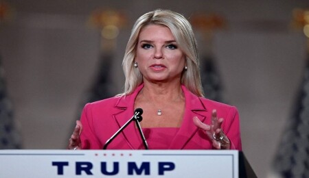 Trump, Pam Bondi'yi Başsavcı olarak atadı