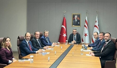 Siyasi Partiler Konseyi'nde Ankara ziyareti ve Hristodulidis görüşmesi ele alındı