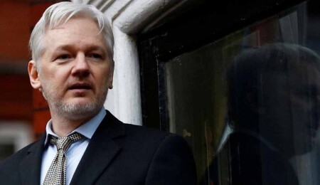 İngiltere'de Yüksek Mahkeme, Assange'ın ABD'ye iadesine itiraz edebileceğine hükmetti