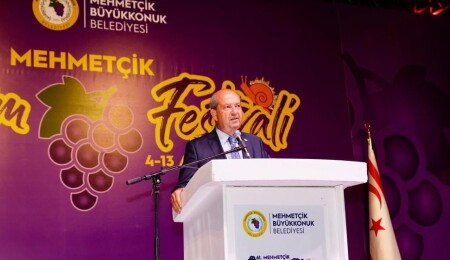 Cumhurbaşkanı Ersin Tatar, 61. Üzüm Festivali’nde konuştu