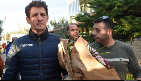 Halil Umut Meler ailesine kavuştu