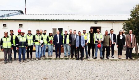 Töre, Şentop ile Cumhurbaşkanlığı Külliyesi ve Meclis Yerleşkesi inşaatlarını inceledi