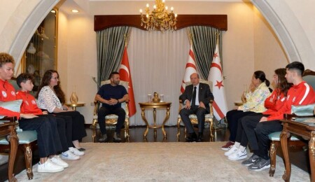 Ersin Tatar: Atletizmcilerimiz devletimiz için büyük bir değerdir