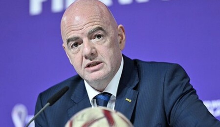 FIFA Başkanı Gianni Infantino olaylı maçla ilgili konuştu: "Futbolcular güvende ve emniyette olmalıdır"