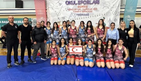 Kızlarımız Tekirdağ’da güreşti