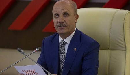 YÖK Başkanı Özvar “Türkiye'deki yabancı öğrenci sayısı 350 Bin”