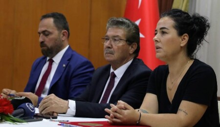 Ünal Üstel: Şampiyon Meleklerimiz daima bizimle olacak