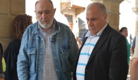 Sahte pasaportlarla Güney’e geçmeye çalışan baba oğul ve suçla bağlantılı iki kişi tutuklandı