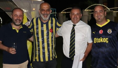 Fenerbahçeliler Derneği basın mensuplarıyla buluşma gecesi düzenledi