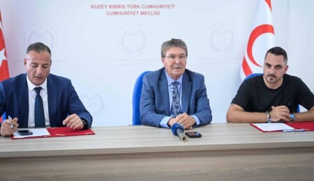 Ünal Üstel: Spora verdiğimiz önemi her platformda anlatıyoruz