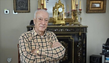 Emekli Büyükelçi, Barış Harekatı'nda Libya desteğini anlattı: Kaddafi silah depolarını bize açtı