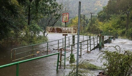 Avrupa'da sel: Romanya'da 4 kişi öldü