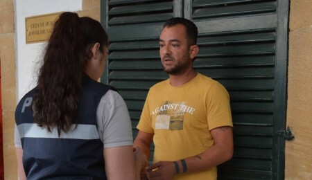 Kadına şiddet! “Seni öldüreceğim” dedi, tutuksuz yargılanacak