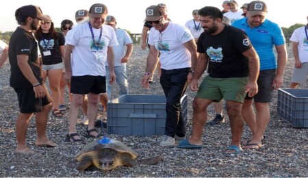 Türkiye’den yolcu edilen “Altın” ve “Gümüş” Akdeniz’i aştı