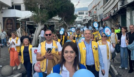 Girne’de diyabet hastalığına dikkat çekmek için farkındalık yürüyüşü ve şeker taraması etkinlikleri yapıldı