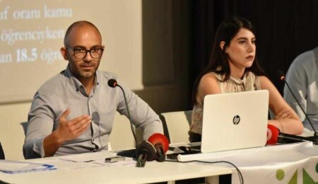 Gelener: Çavuşoğlu'nun AÖA açıklamaları çelişkilidir; soruşturma raporunu derhal açıklayın