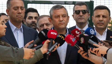 Özgür Özel: O yumruk bize değmez, mücadele azmimizi artırır