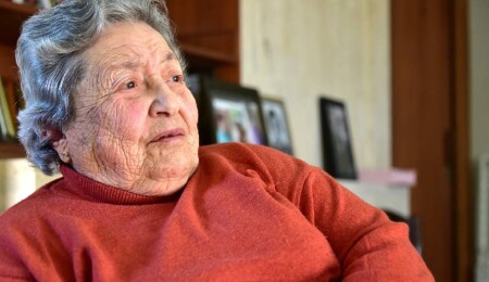 Kıbrıslı Türklerin önemli kadın siyasetçilerinden Ayla Halit Öneren: Çok çalıştım, her zorluğun üstesinden geldim