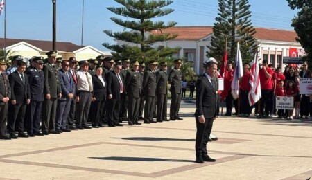 19 Mayıs Atatürk’ü Anma Gençlik ve Spor Bayramı Güzelyurt’ta düzenlenen törenle kutlandı
