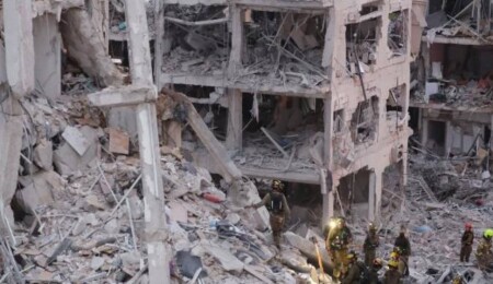İsrail: İran geceki saldırılarında İsrail'e 80'e yakın füze attı