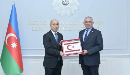 Çavuşoğlu, Bakü’de temaslarda bulunuyor: Bakü’ye bir eğitim ataşesi göndermeyi planlıyoruz