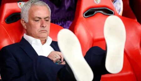Mourinho'ya uzatma şoku