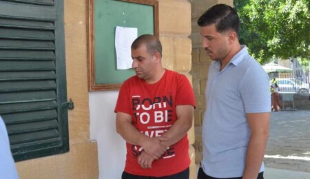 20 yıl önce hırsızlık yaptığı iddia edildi: Ercan'da yakalandı