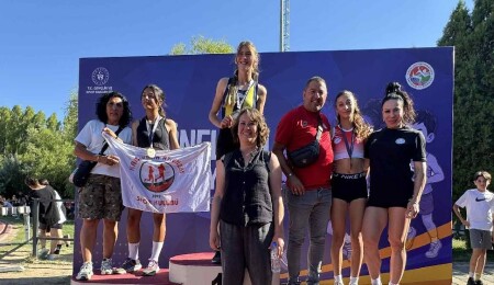 Sezgin Şeren, Türkiye üçüncülüğüne koştu