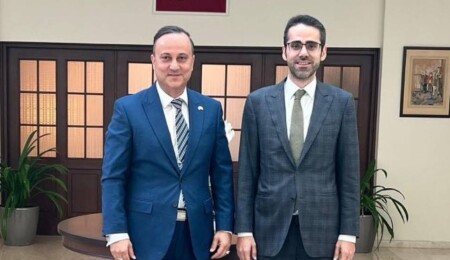 İngiltere KTTOB Başkanı Yaşarata, Büyükelçi Serim’i ziyaret etti
